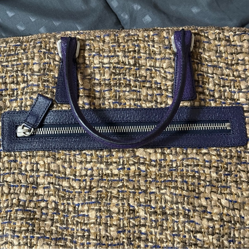 GUARANTEED AUTHENTIC PRADA TWEED & PURPLE SAFFIANO LEATHER TOTE BAG - Picture 13 of 16